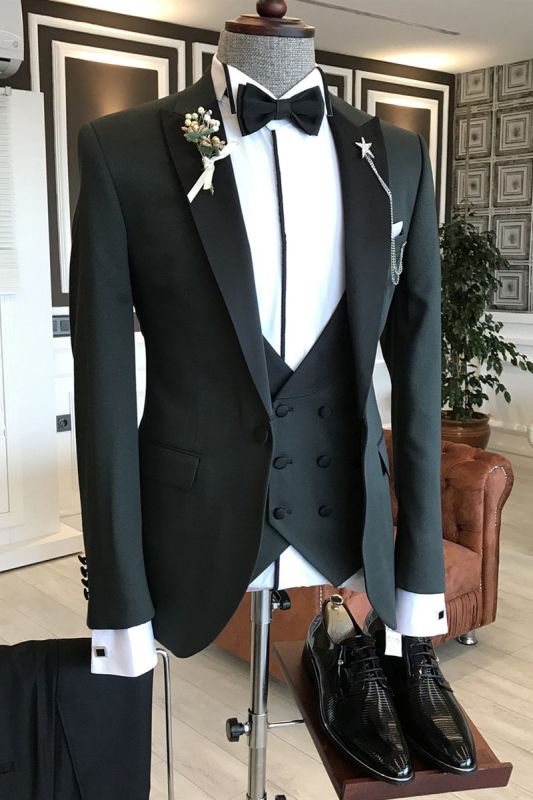 Hunter Handsome Black Peaked Lapel Bespoke Men Suits for Business