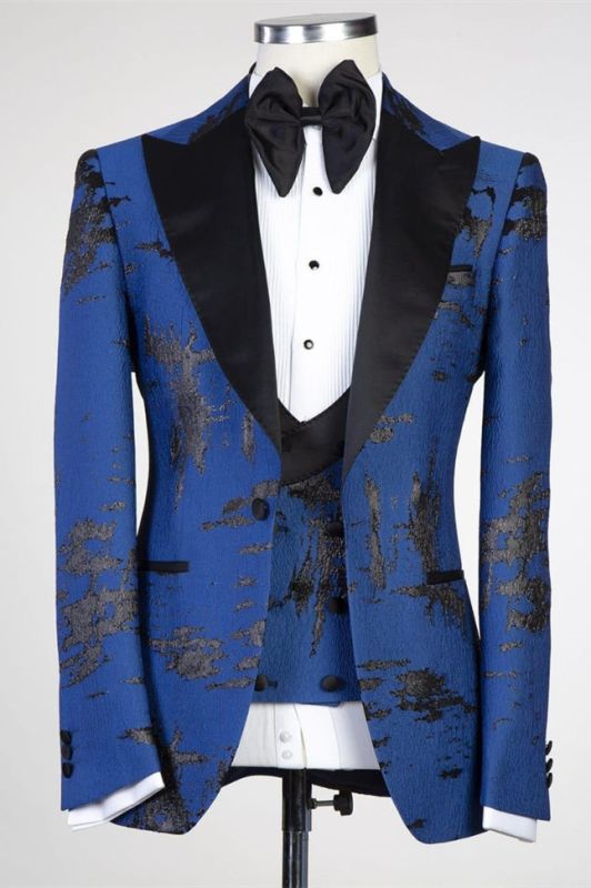 Fergus Royal Blue New Arrival Patterns Peaked Lapel Bespoke Men Suits