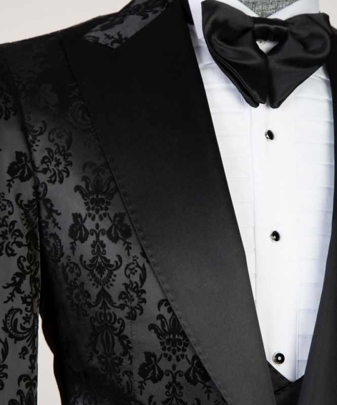 Ahmed Three Pieces Men Suits with Black Houndstooth Shawl Lapel main image 1
