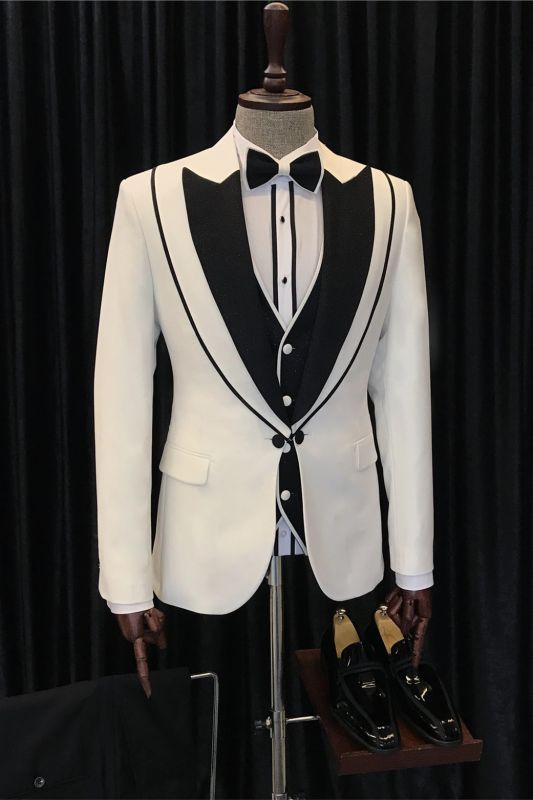 Evan Modern White Three Pieces Peaked Laple Fashion Men Suit
