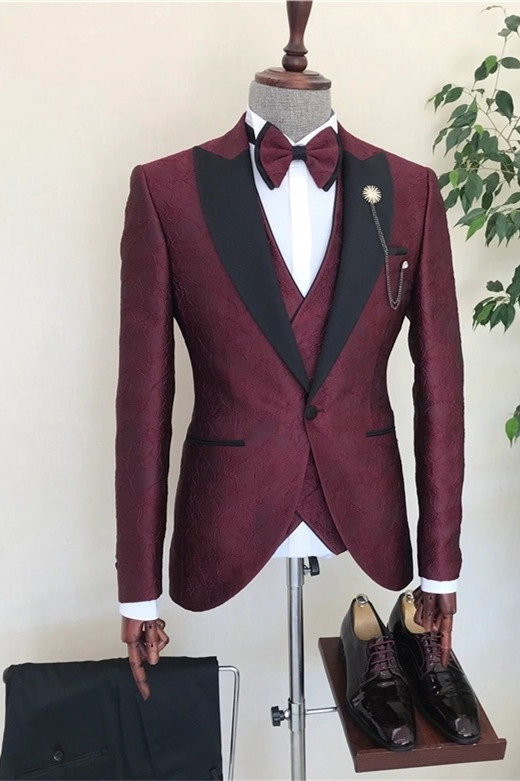 Burgundy Three Pieces Jacquard Peaked Lapel Men Suits for Wedding