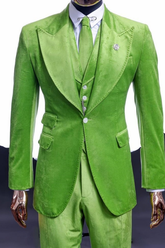 Witt Modern Green Peaked Lapel Three Pieces Velvet Prom Suits