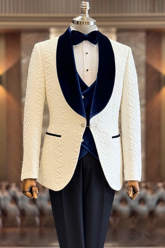Mike Decent White Jacquard Three Pieces Wedding Suits With Navy Lapel
