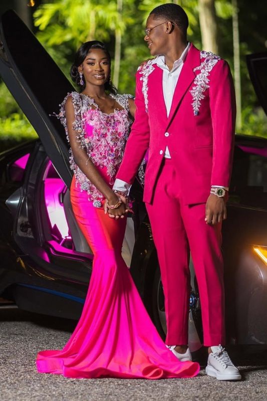 Atwood Magenta Notched Lapel Prom Suits With White Appliques