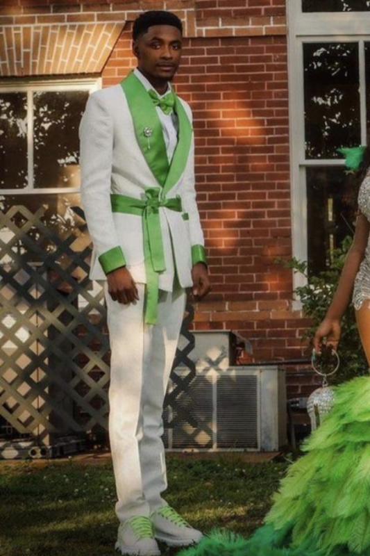 Popular White Jacquard Green Satin Men’s Prom Suit with Belt
