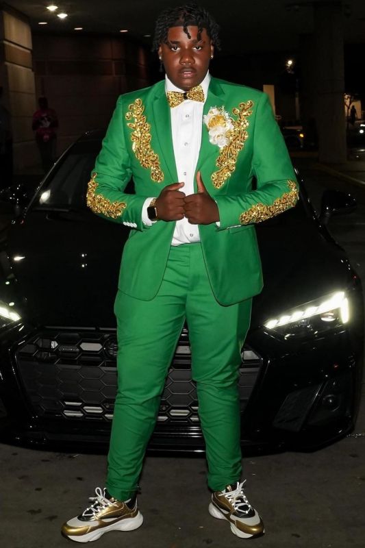 Beacher Green Notched Lapel One Button Prom Suits With Golden Appliques