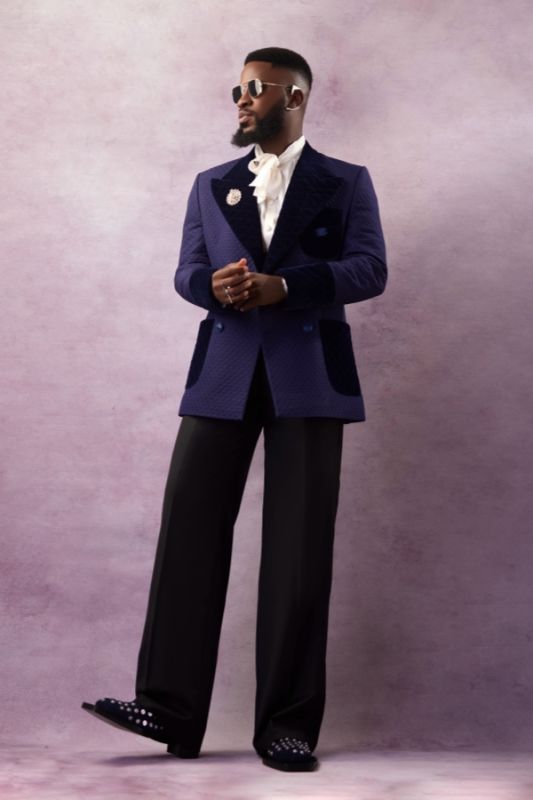 Carlos Chic Navy Jacquard Prom Suits With Black Velvet Peaked Lapel