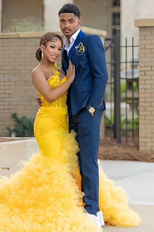 Curitis Chic Navy Three Pieces Prom Suits With Satin Lapel