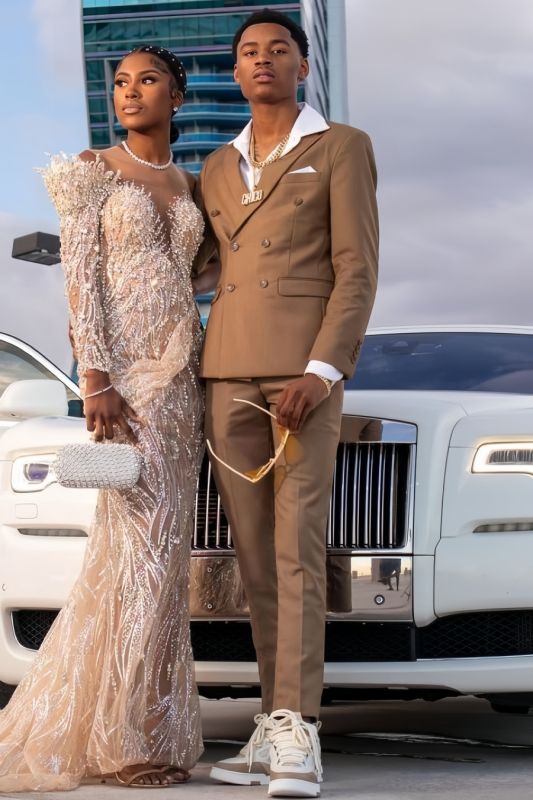 Earl Gentle Brown Peaked Lapel Double Breasted Prom Suits