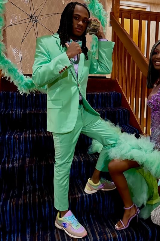 Gabriel Handsome Light Green Notched Lapel One Button Prom Suits