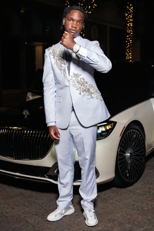 Jo Wonderful White Shawl Lapel One Button Beading Prom Suits With Gray Velvet Vest