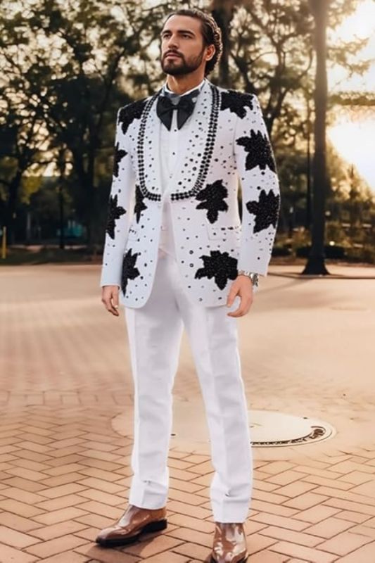 King Gentle White Three Pieces Shawl Lapel Prom Suits With Beading