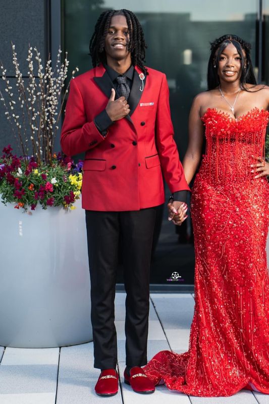 Jeremy Gentle Red Peaked Lapel Double Breasted Prom Suits