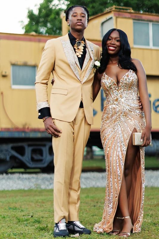 Jerome Handsome Daffodil Three Pieces Prom Suits With Sequins Peaked Lapel