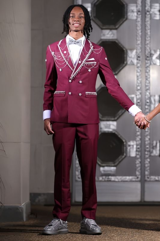 Keith Special Burgundy Peaked Lapel Double Breasted Prom Suits With Tassel