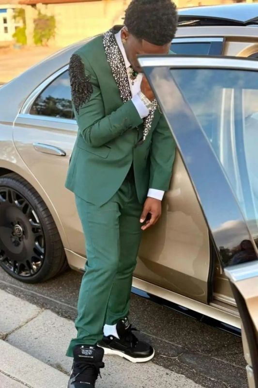 Knox Chic Green Three Pieces Beading Prom Suits With Crystal Shawl Lapel