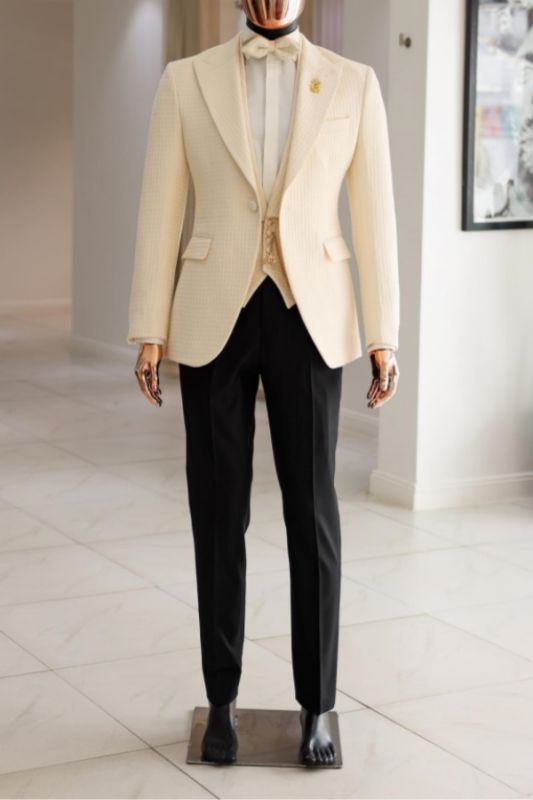 Marsh Bespoke Light Apricot Peaked Lapel Three Pieces Prom Suits