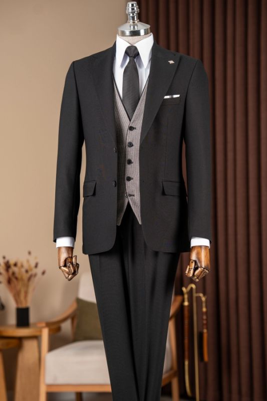 Porter Bespoke Black Peaked Lapel Three Pieces Business Suits With Plaid Vest