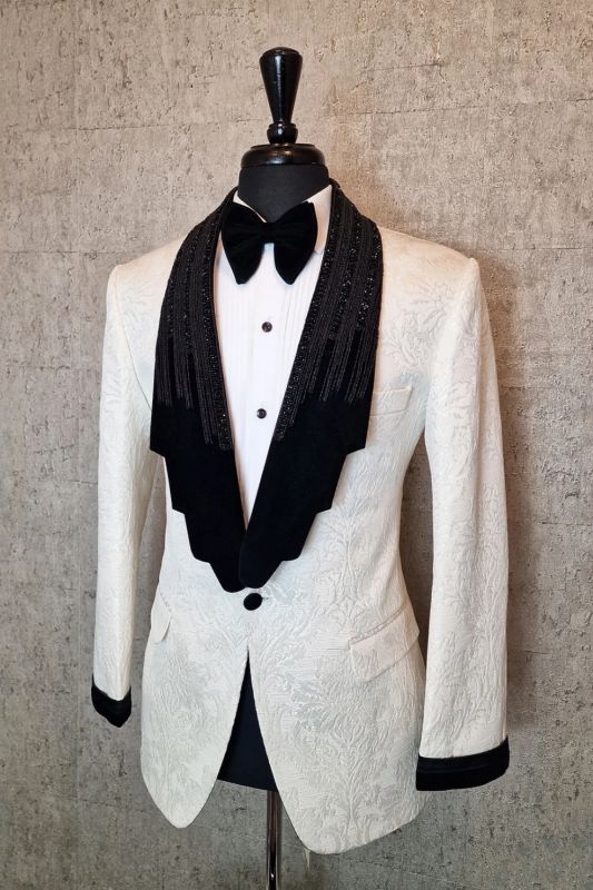 Reeves Decent White Jacquard Shawl Lapel One Button Wedding Suits