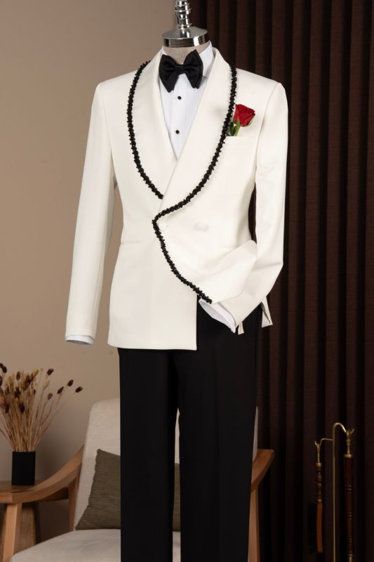 Rollins Charming White Shawl Lapel Double Breasted Wedding Suits With Trimming