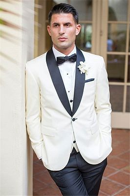 Design White Groomsmen Suits | Bespoke Three Pieces Wedding Tuxedos