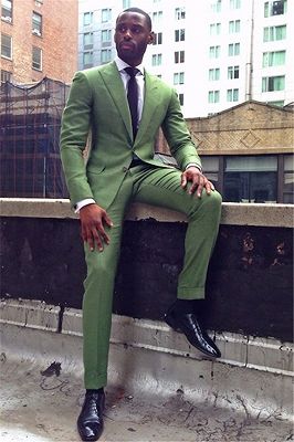 Green Slim Fit Bespoke Men Suit | Peaked Lapel Two Pieces Prom Outfits