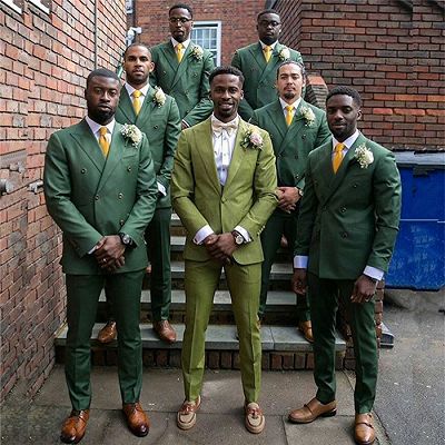 Dark Green Double Breasted Slim Fit Peaked Lapel Wedding Groomsmen Suit Online_2