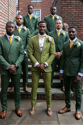 Dark Green Double Breasted Slim Fit Peaked Lapel Wedding Groomsmen Suit Online_1