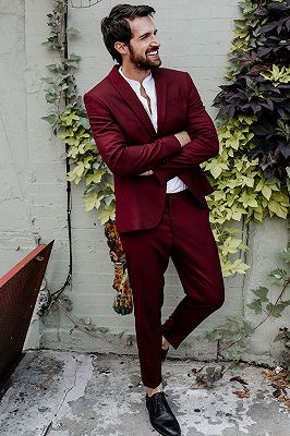 Chad Regular Burgundy Peaked Lapel Fashion Prom Outfits