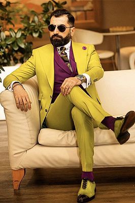 Chandler Bespoke Yellow Slim Fit Peaked Lapel Prom Men Suits