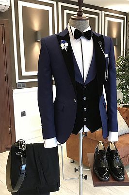 Karter Dark Navy Fashion Peaked Lapel Men Suits with Velvet Lapel