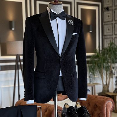 Roman All Black Velvet 2 Pieces Peaked Lapel Business Suits For Men_2