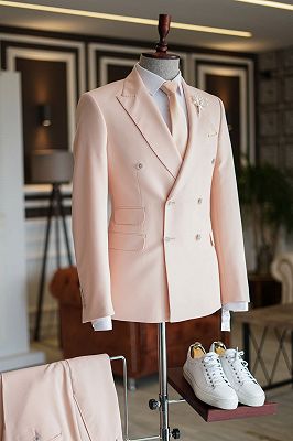 Jeremy Fashion Pink Peaked Lapel Double Breasted Bespoke Prom Suits For Men
