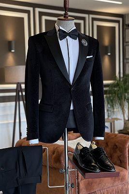 Roman All Black Velvet 2 Pieces Peaked Lapel Business Suits For Men_1