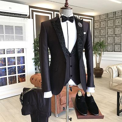 Matthew 3-Pieces Black Jacquard Peaked Lapel Bespoke Business Suits For Men_2