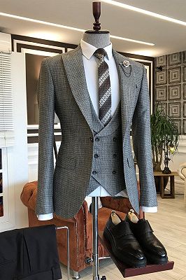 Charles Dark Gray Small Plaid Peaked Lapel 2 Flaps Slim Fit Business Men Suits