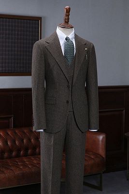 Arthur Latest Coffee Small Plaid 3 Pieces Business Suit For Men_1
