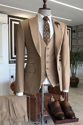 Sampson New Arrival Brown Peaked Lapel 3 Flaps Slim Fit Business Suits For Men