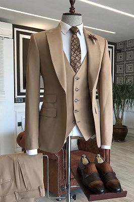 Sampson New Arrival Brown Peaked Lapel 3 Flaps Slim Fit Business Suits For Men_1