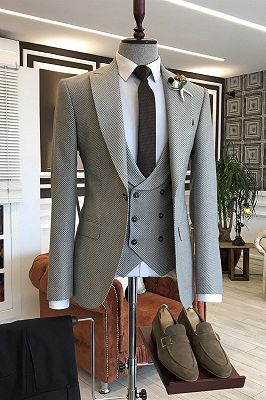 Cedric Fashion Gray Small Plaid Peaked Lapel One Button Bespoke Business Men Suits_1