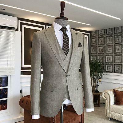 Nick Light Khaki 3-Pieces Notched Lapel Formal Business Suits For Men_2