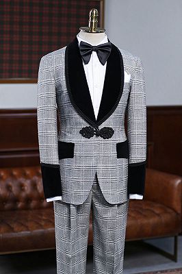Steward Stylish Gray Plaid Knitted Button Wedding Suit For Grooms_1