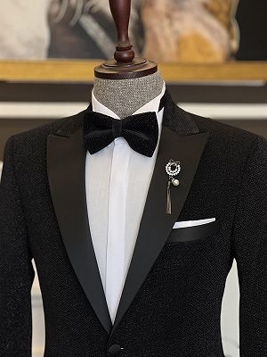 Clark Fashion Black One Button Peaked Lapel Two Pieces Men Suits_3