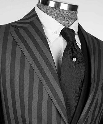 Jeffrey Grey Stripe Stylish Peaked Lapel Three Pieces Prom Suits_3