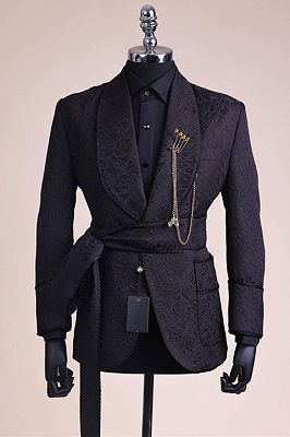 Chic Black Jacquard Shawl Lapel Best Fitted Wedding Groom Suits with Belt