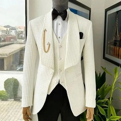 York Stylish White Plaid Shawl Lapel Three Pieces Wedding Suits_2