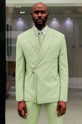 Yves Light Green Peaked Lapel Prom Suits With Metal Button_3