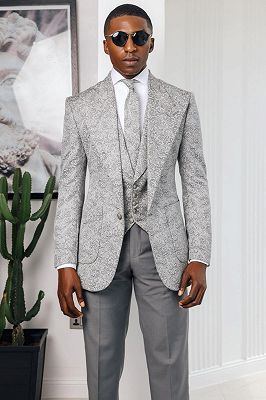 Abraham Gray Jacquard Peaked Lapel Three Pieces Prom Suits_3