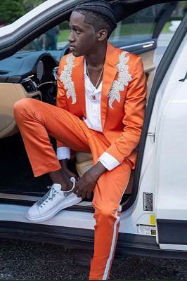 Calvin Glamorous Orange Notched Lapel Prom Suits With Appliques