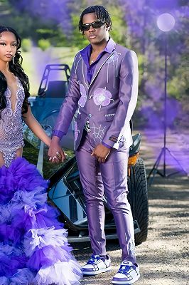 Cleveland Handsome Lavender Notched Lapel Prom Suits Withe Appliques